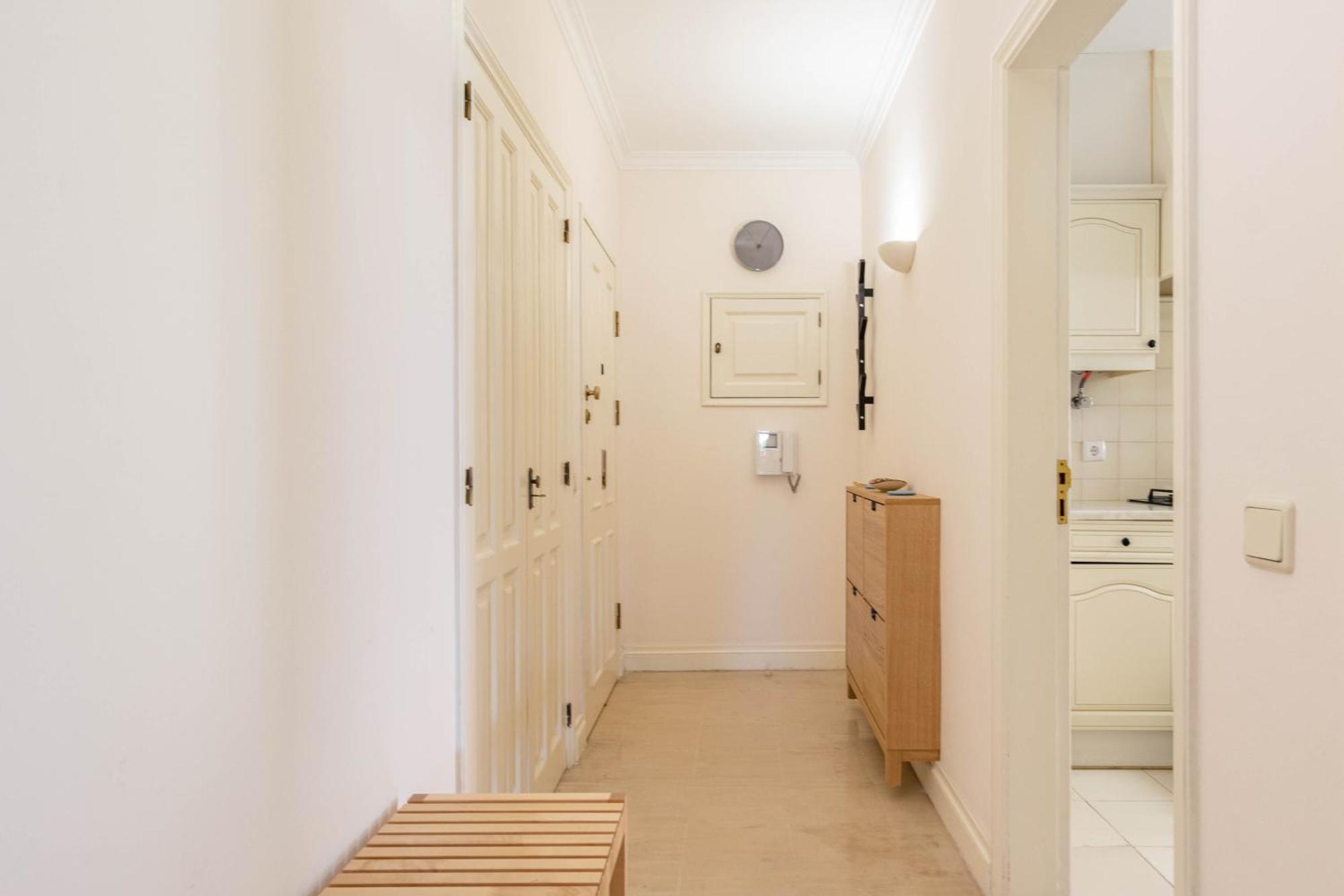 Central Cascais Apartment With Private Parking Buitenkant foto