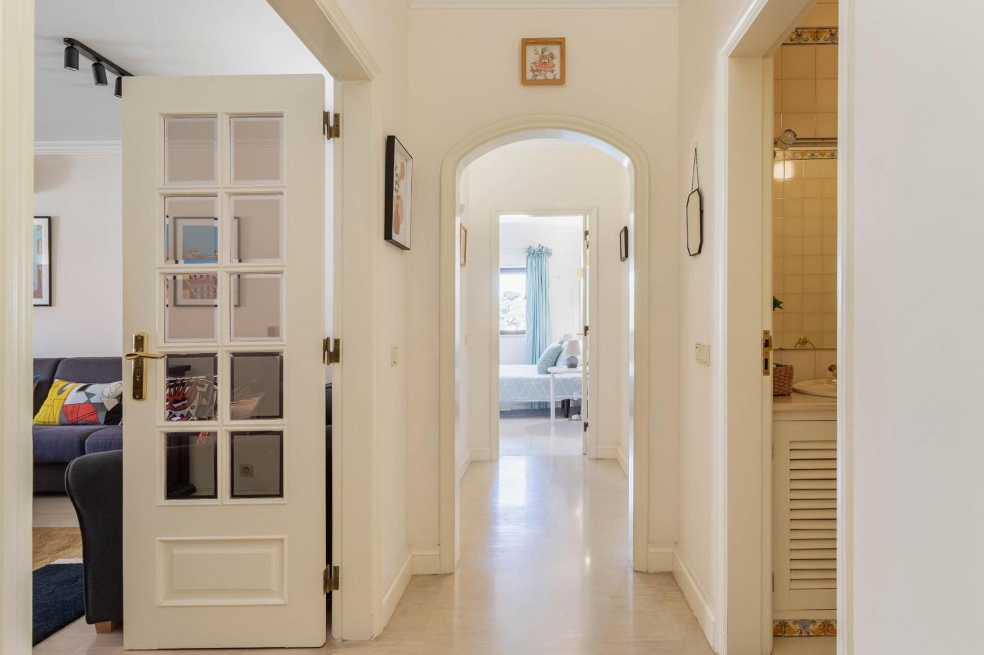 Central Cascais Apartment With Private Parking Buitenkant foto
