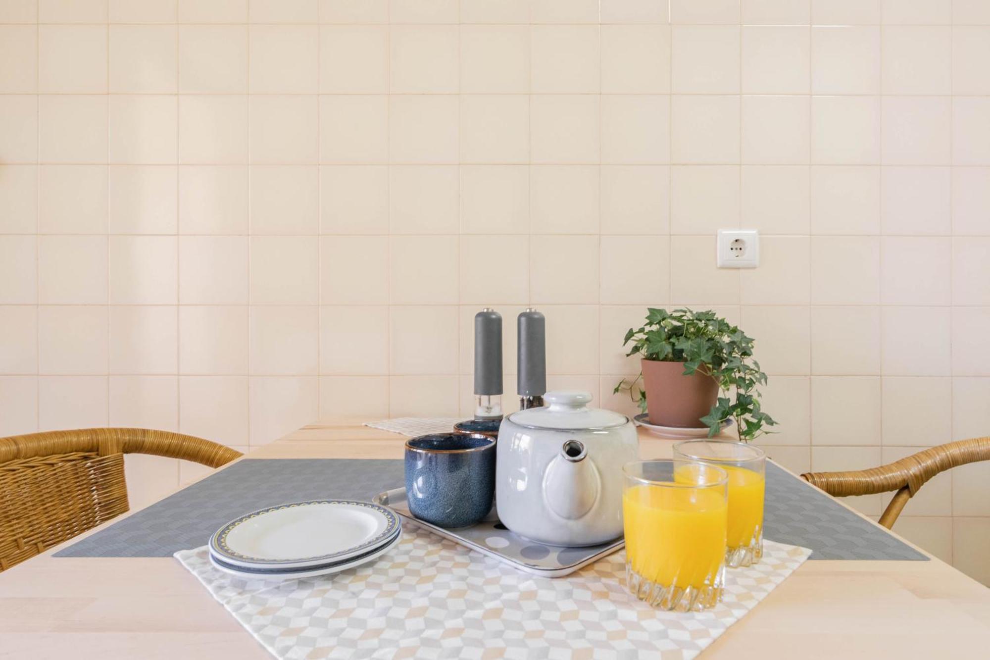 Central Cascais Apartment With Private Parking Buitenkant foto
